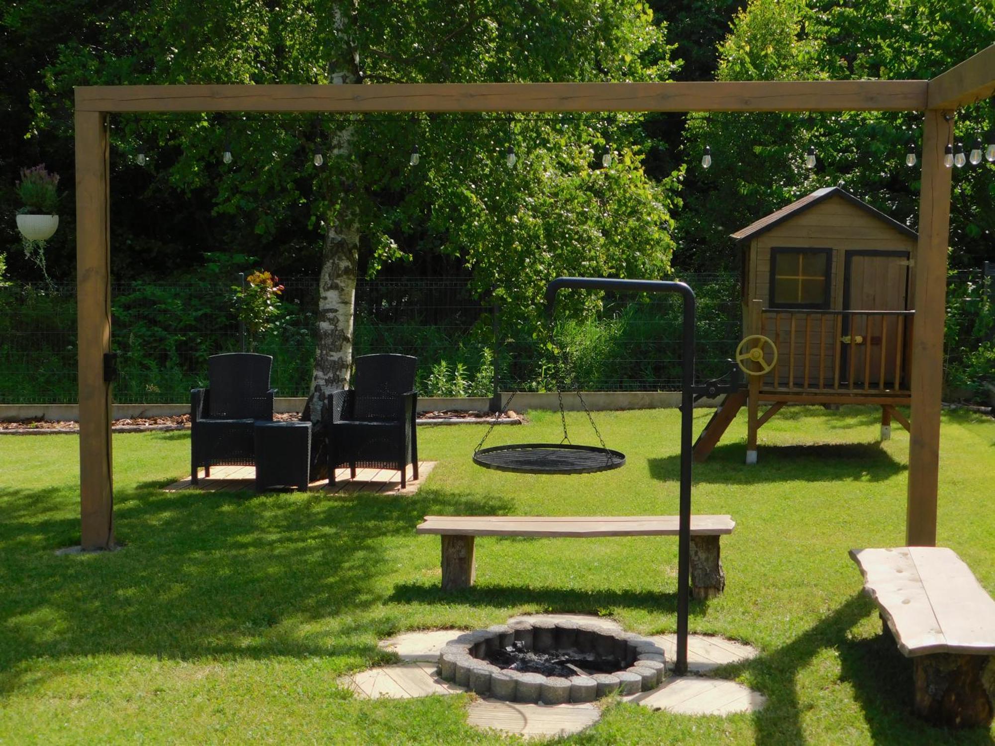 Forest House Sasino-Spa Sauna Balia Экстерьер фото